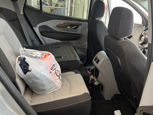 Used 2021 GMC Terrain SLE w/ Driver Convenience Package FWD image 24