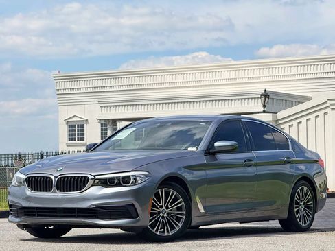 Used 2019 BMW 530i xDrive w/ Convenience Package AWD/4WD image 1