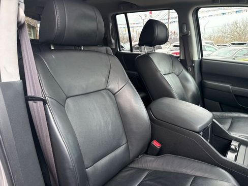 Used 2011 Honda Pilot EX-L image 18