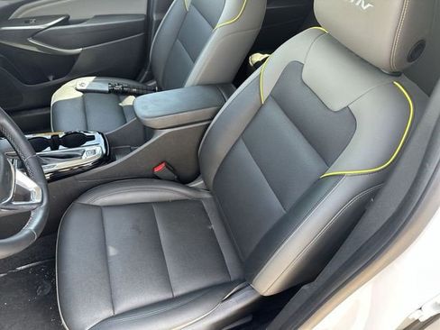 Certified 2024 Chevrolet Trax ACTIV FWD image 14