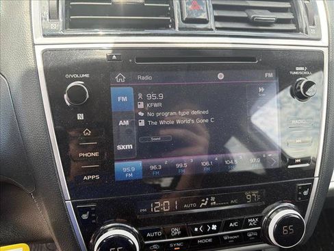 Used 2019 Subaru Outback 2.5i Premium w/ Protection Package #1 AWD/4WD image 13
