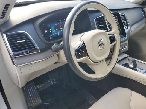 Certified 2023 Volvo XC90 B6 Plus w/ Protection Package Premier image 17