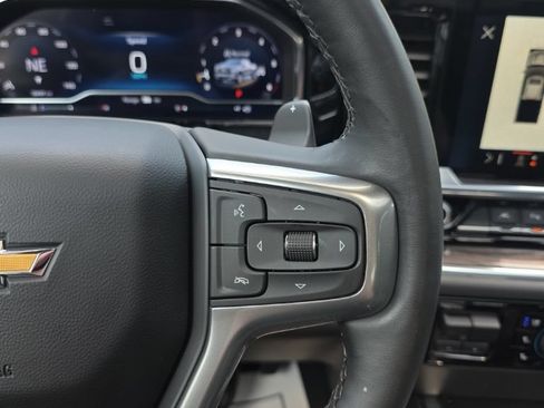Used 2024 Chevrolet Silverado 1500 LTZ w/ Technology Package AWD/4WD image 24