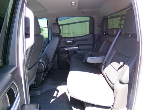 Used 2020 Chevrolet Silverado 1500 LTZ image 13