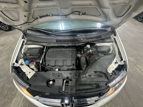 Used 2016 Honda Odyssey EX-L image 22