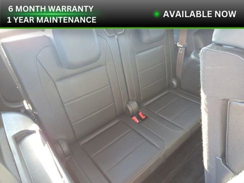 Used 2020 Volkswagen Tiguan SE image 29