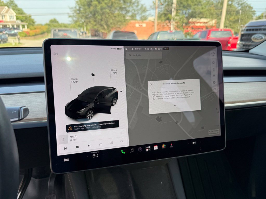 Used 2022 Tesla Model Y Long Range AWD/4WD image 17