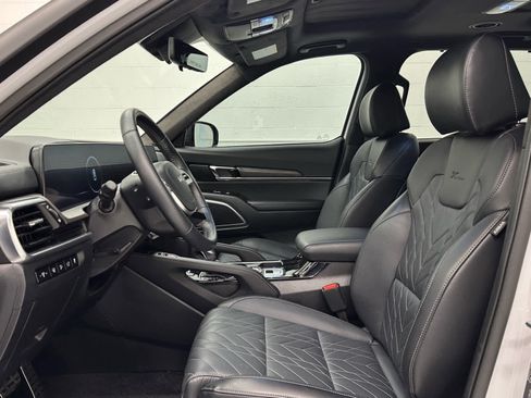Used 2025 Kia Telluride SX Prestige X-Line image 11
