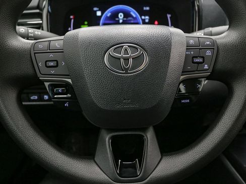 New 2026 Toyota Camry LE AWD/4WD image 20