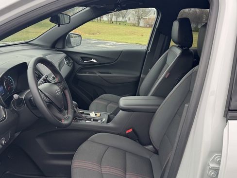 Used 2024 Chevrolet Equinox RS image 10