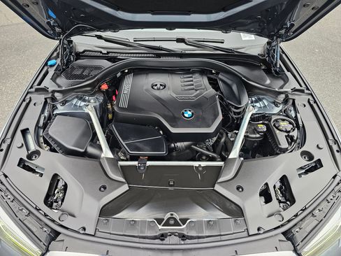 Certified 2021 BMW 530i xDrive image 9