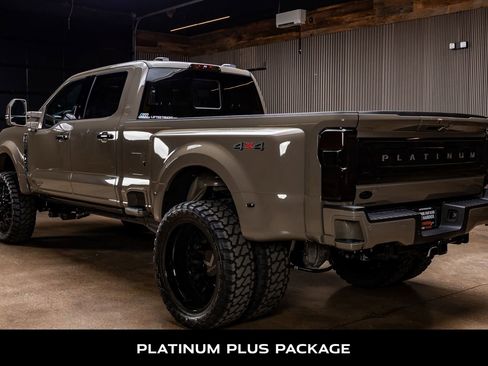 Used 2026 Ford F450 Platinum w/ Platinum Plus Package image 7