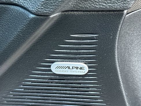 Used 2020 Dodge Challenger SRT Hellcat RWD image 43