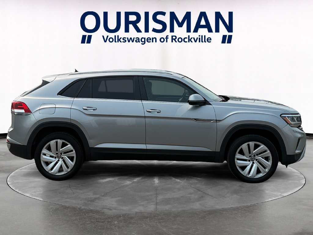 Used 2023 Volkswagen Atlas Cross Sport SE AWD/4WD image 7