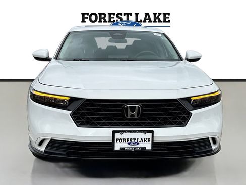 Used 2023 Honda Accord EX image 2