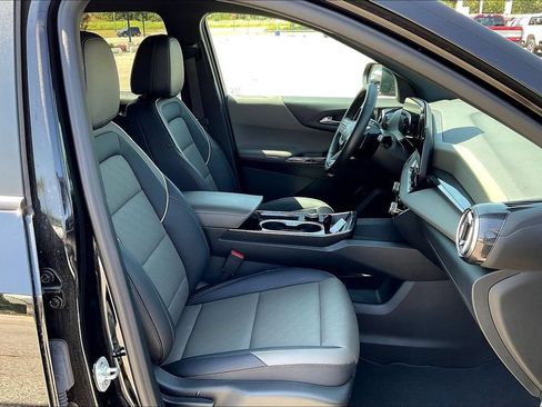 Used 2026 Chevrolet Equinox LT w/ Convenience Package II AWD/4WD image 16