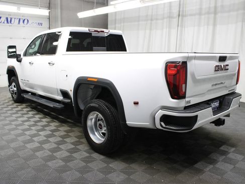 Used 2023 GMC Sierra 3500 Denali AWD/4WD image 6