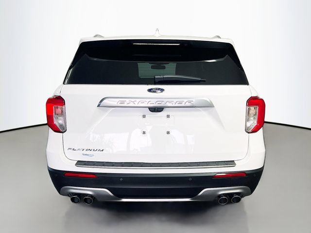 Used 2023 Ford Explorer Platinum w/ Technology Package RWD image 6