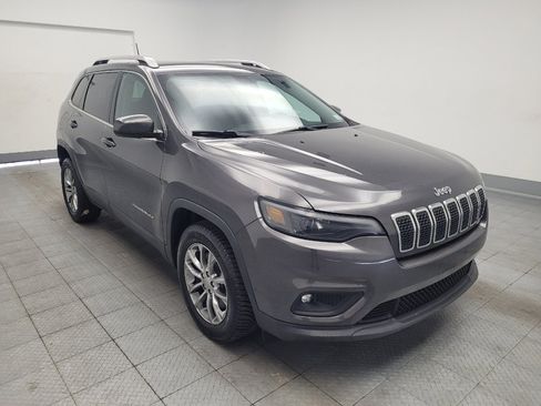 Used 2019 Jeep Cherokee Latitude Plus w/ Cold Weather Group FWD image 13