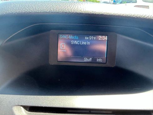 Used 2012 Ford Focus SE FWD image 22