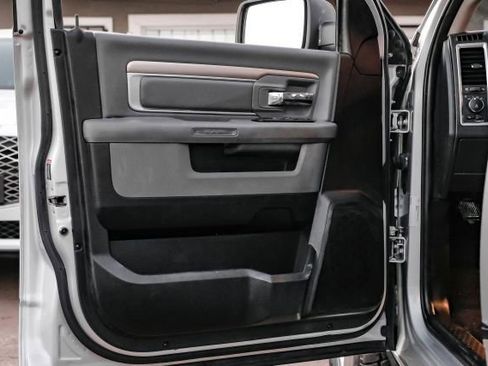 Used 2018 RAM 1500 Lone Star image 48