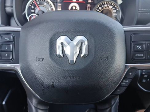 Used 2025 RAM 2500 Laramie w/ Night Edition AWD/4WD image 5