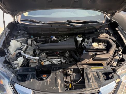 Used 2019 Nissan Rogue SV AWD/4WD image 25