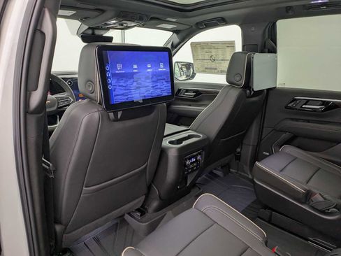 New 2025 Chevrolet Tahoe Premier AWD/4WD image 19