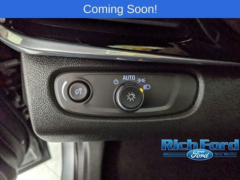 Used 2024 Buick Envista Sport Touring w/ Convenience I Package FWD image 14