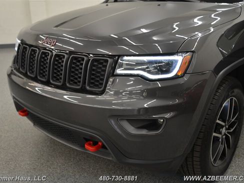 Used 2017 Jeep Grand Cherokee Trailhawk w/ Trailhawk Luxury Group image 46