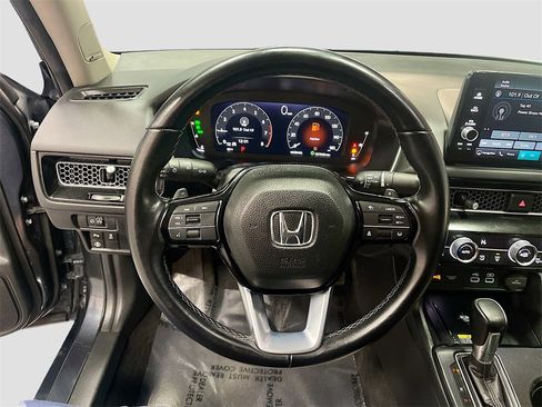 Used 2024 Honda Civic Touring image 11
