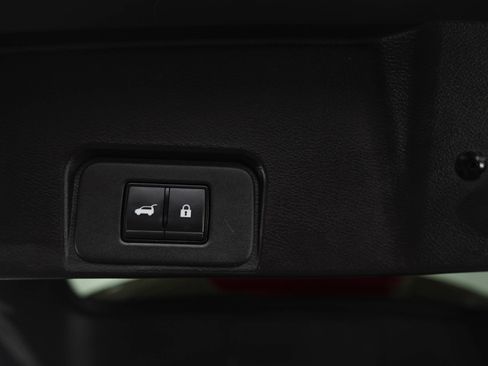 Used 2025 Nissan Rogue SV w/ Rock Creek Premium Package image 18