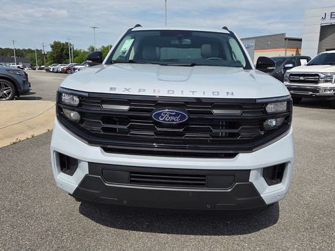 New 2026 Ford Expedition Active RWD image 2