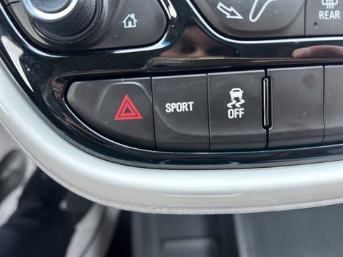 Certified 2018 Chevrolet Bolt LT image 21