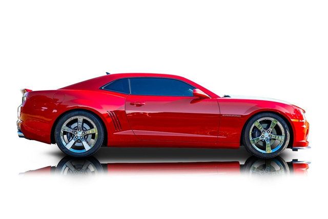 Used 2011 Chevrolet Camaro SS w/ RS Package RWD image 2