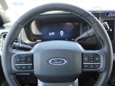 New 2025 Ford F250 Lariat w/ Chrome Package image 15