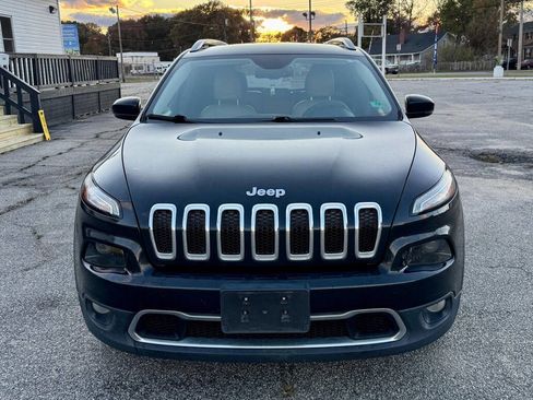 Used 2016 Jeep Cherokee Limited image 3