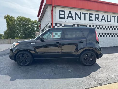 Used 2015 Kia Soul EV image 2