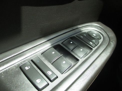 Used 2016 GMC Acadia Denali AWD/4WD image 30