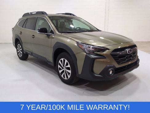 Certified 2025 Subaru Outback Premium w/ Popular Package #1A AWD/4WD image 1