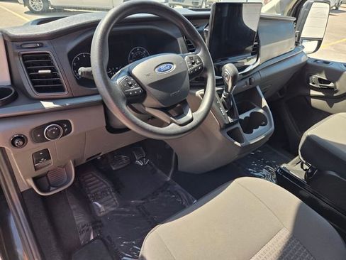 Used 2024 Ford Transit 350 XLT RWD image 8