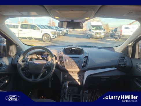 Used 2017 Ford Escape S image 20