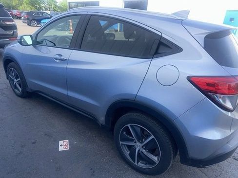 Used 2021 Honda HR-V EX image 3