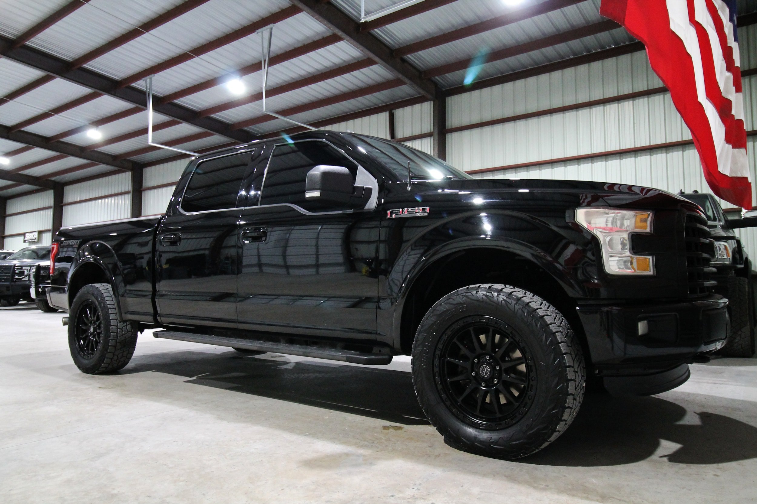 Used 2016 Ford F150 XLT w/ Equipment Group 301A Mid AWD/4WD image 16