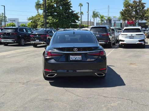 Used 2025 Lexus ES 350 w/ Premium Package FWD image 7
