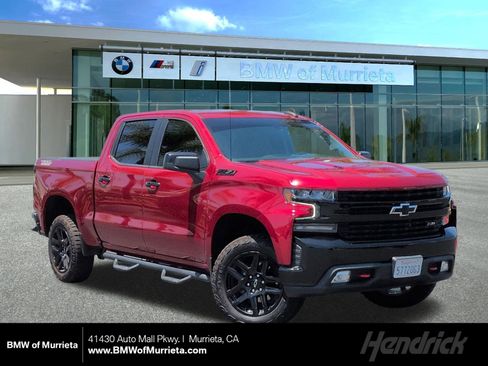 Used 2021 Chevrolet Silverado 1500 LT Trail Boss w/ Convenience Package II AWD/4WD image 1