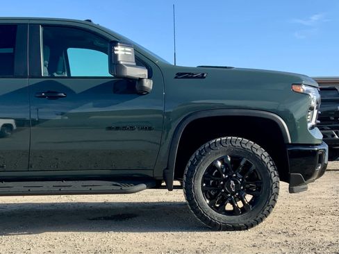 New 2026 Chevrolet Silverado 2500 LT w/ Trail Boss Package image 10