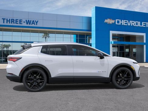 New 2026 Chevrolet Equinox EV LT w/ LPO, Blackout Package image 5