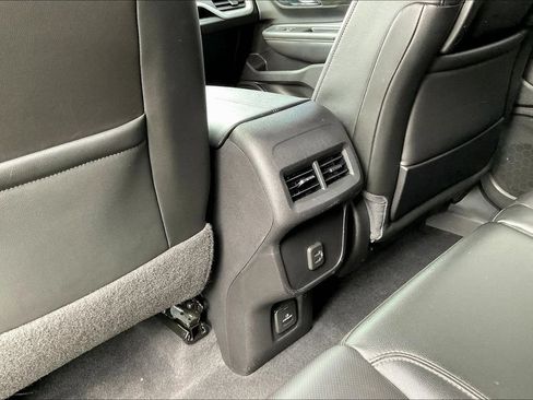 Used 2019 GMC Terrain SLT w/ Preferred Package FWD image 10