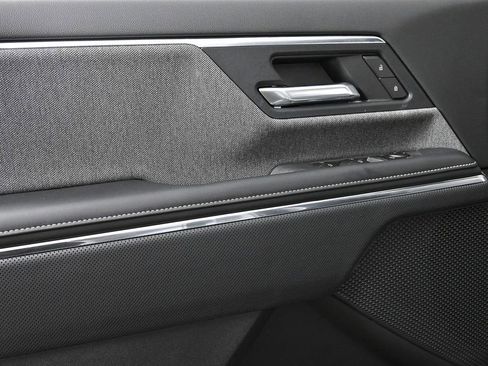 New 2026 GMC Sierra EV Elevation image 6